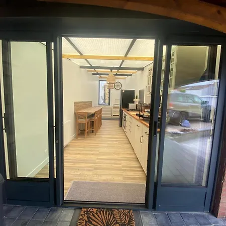 Vakantiehuis Chez Mimi - 6 Personnes *